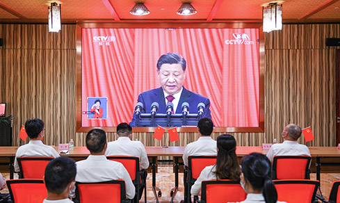 “勠力同心， 勇毅前行”  <br>全體黨員集中收看二十大開幕盛況